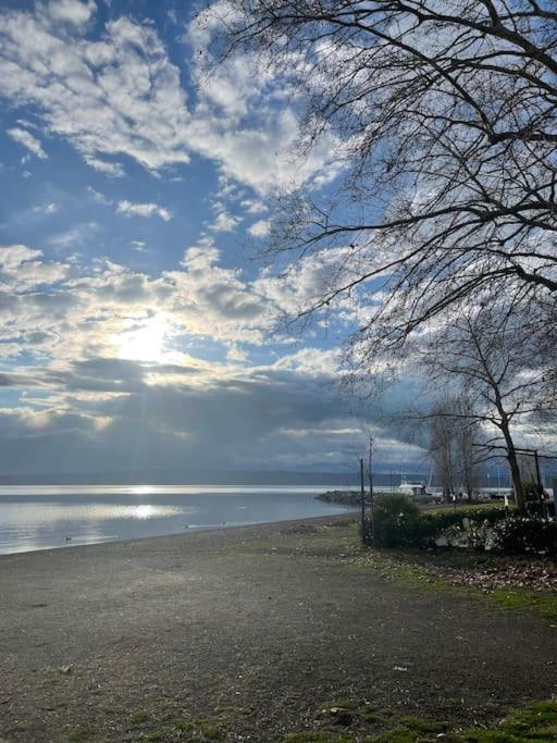 Sunset And Lake Bolsena Exterior foto